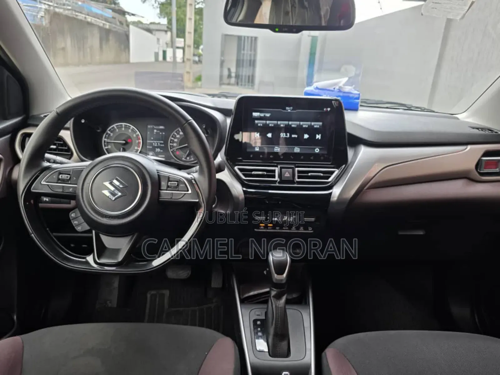 Suzuki Fronx 2025 Black