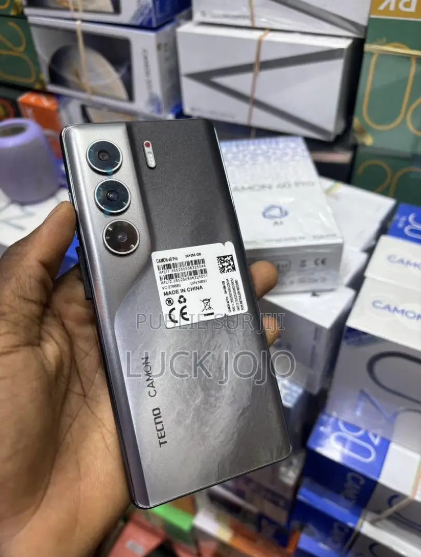 New Tecno Camon 40 Pro 256 GB Blue