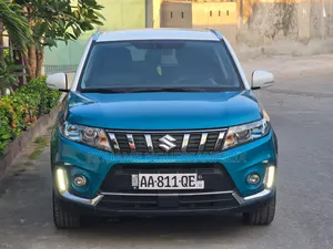 Photo - Suzuki Vitara 2020 Blue