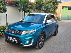 Suzuki Vitara 2020 Blue