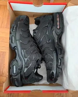 Nike Tn Full Black And White
