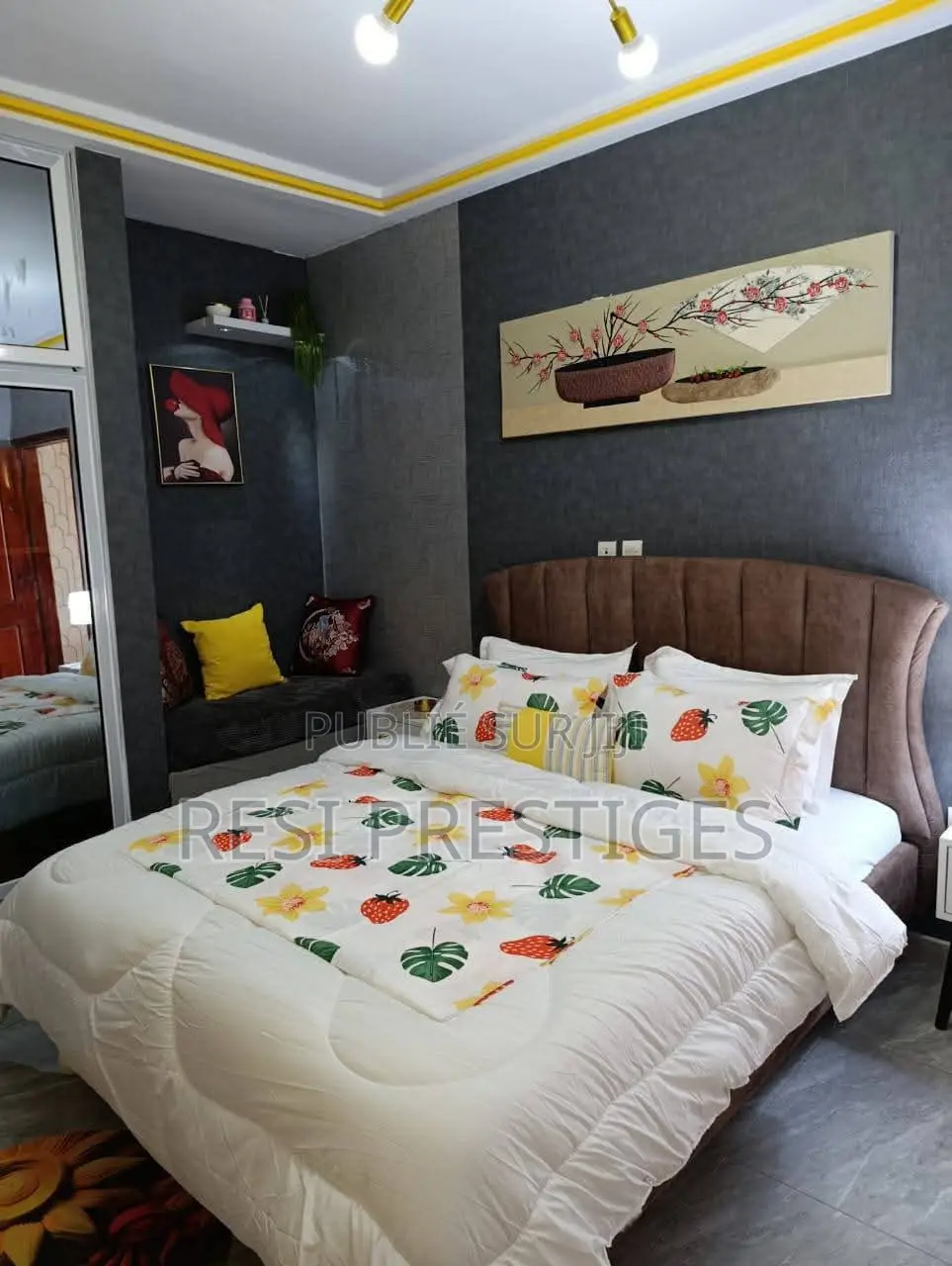 2 Pièces Meublées Situées À Yopougon