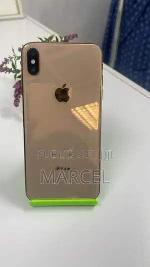 Photo - Apple iPhone XS Max 256 GB Doré