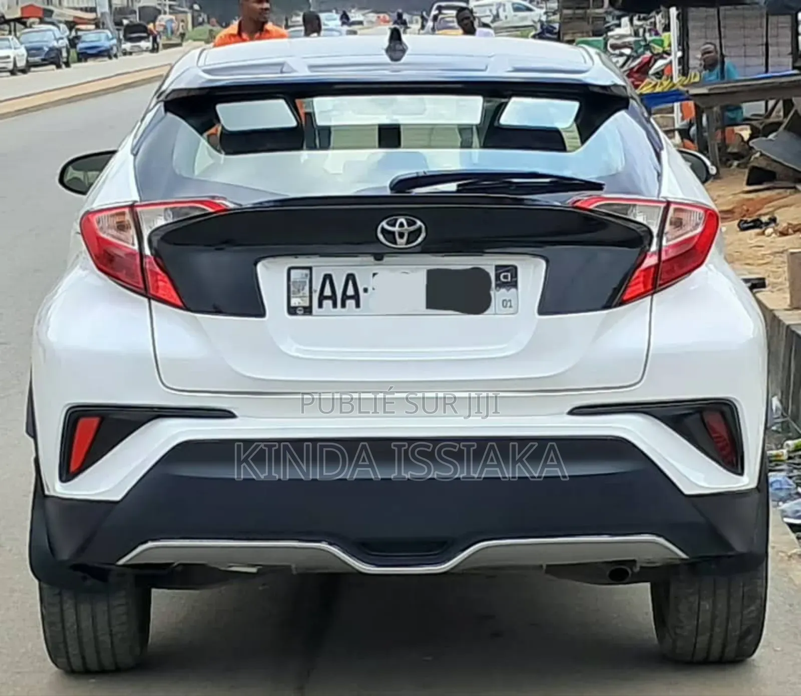 Toyota C-HR 2020 Blanc cassé