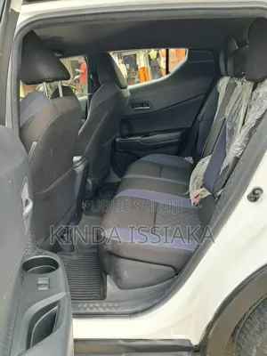 Toyota C-HR 2020 Blanc cassé