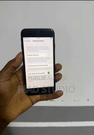 Apple iPhone 7 32 GB Black