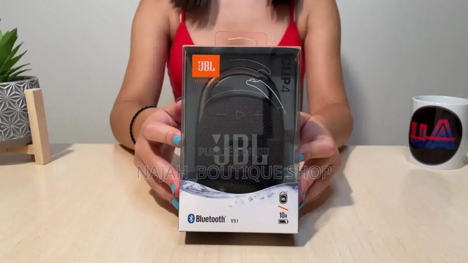 JBL Clip 4
