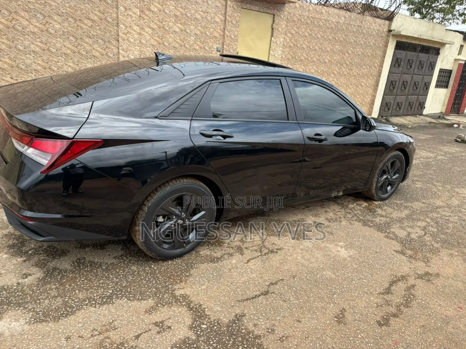 Hyundai Elantra 2023 Black