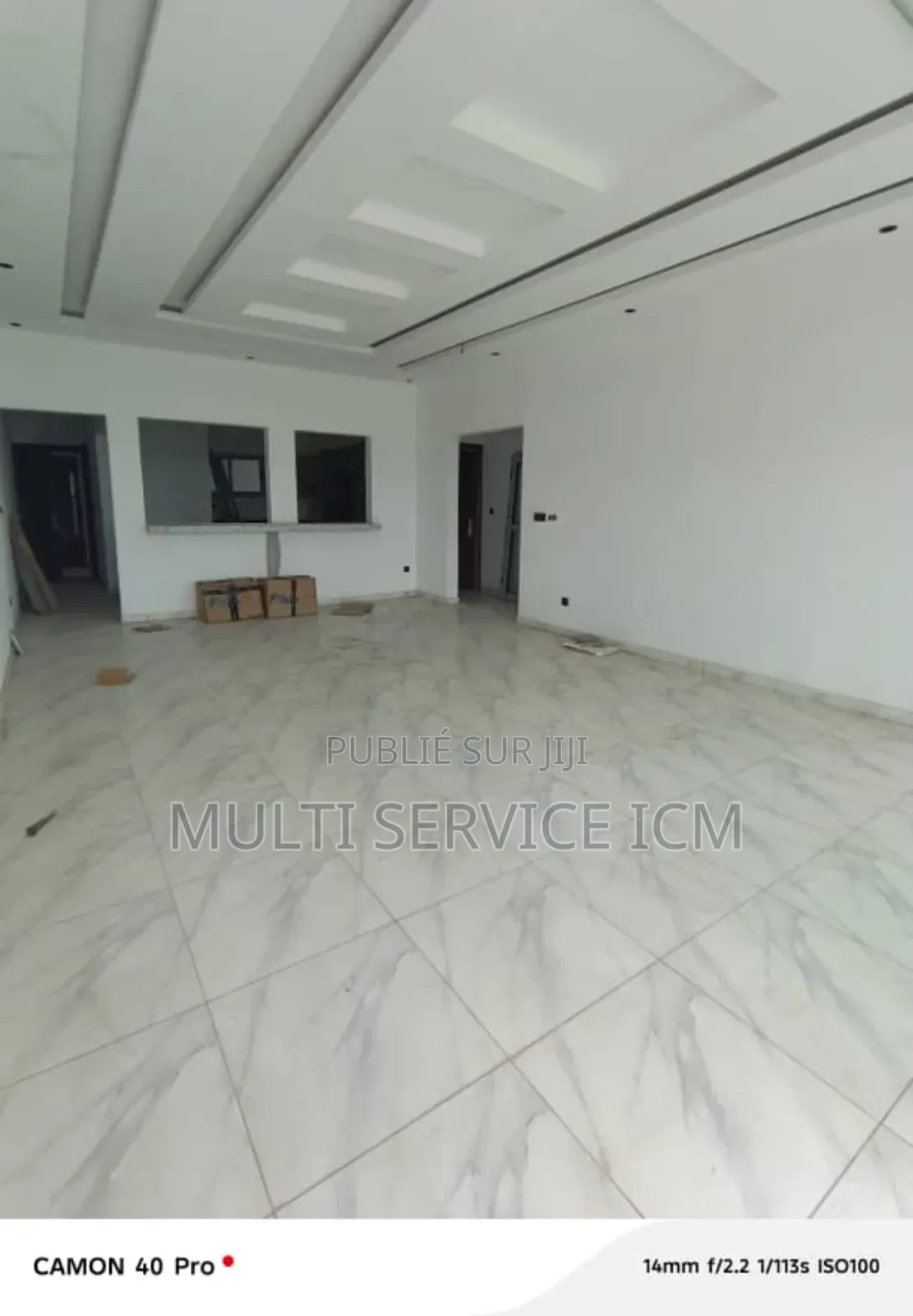 3chbre Blocs d'appartements dans Ismael Coulibaly, Cocody à Louer