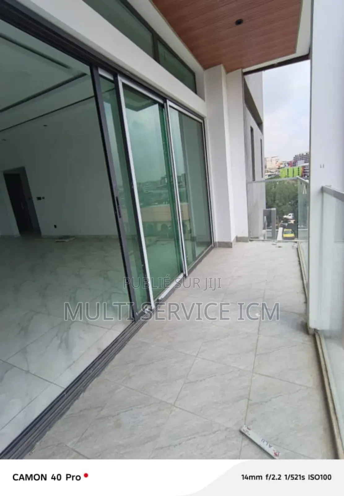 3chbre Blocs d'appartements dans Ismael Coulibaly, Cocody à Louer