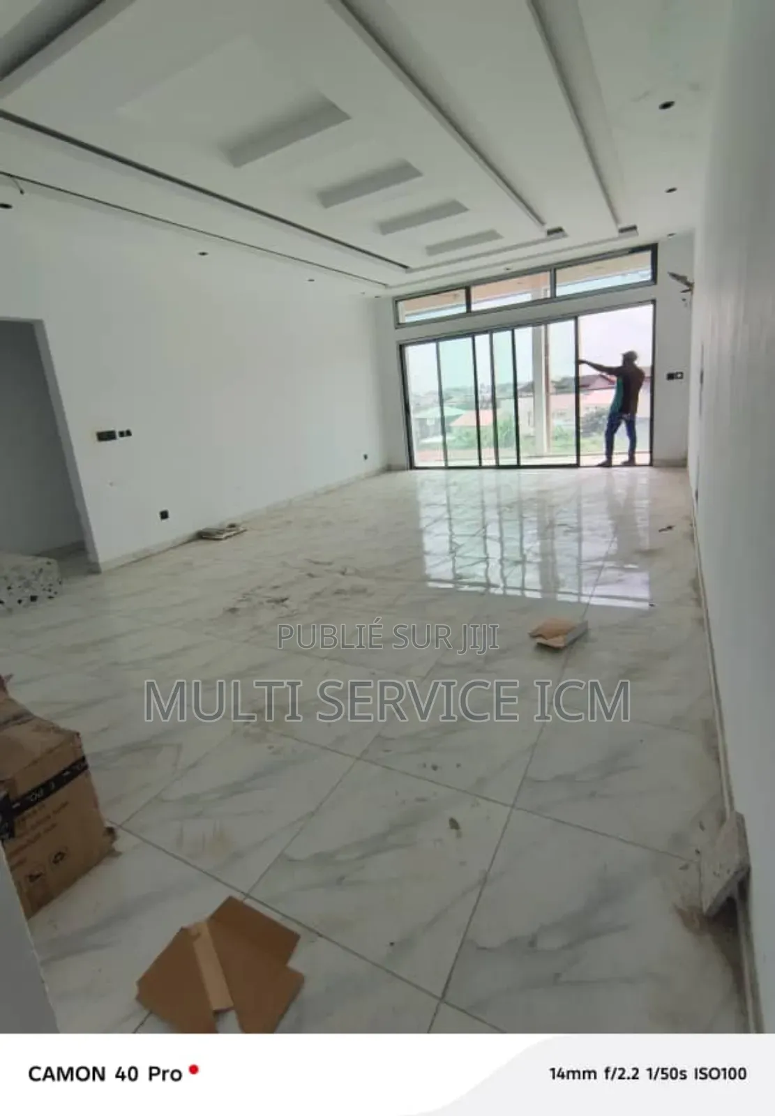 3chbre Blocs d'appartements dans Ismael Coulibaly, Cocody à Louer