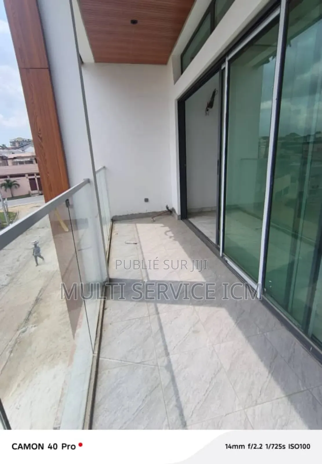 3chbre Blocs d'appartements dans Ismael Coulibaly, Cocody à Louer