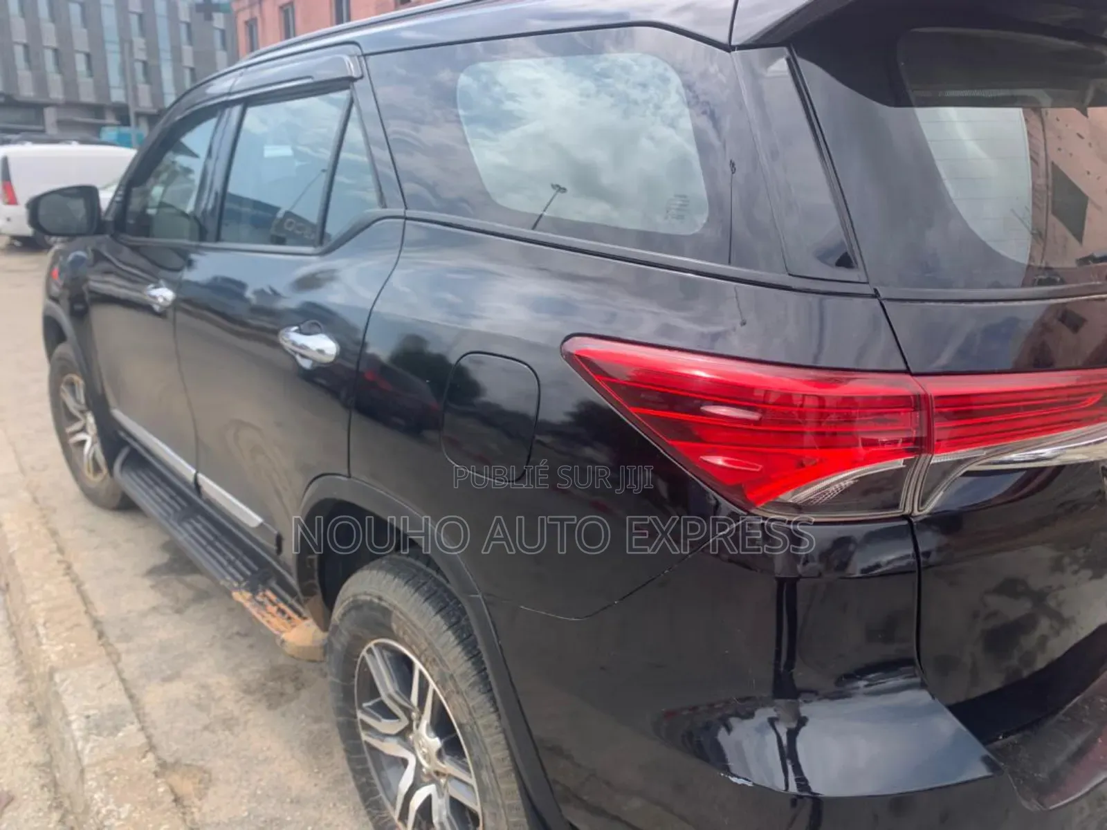 Toyota Fortuner 2020 Black