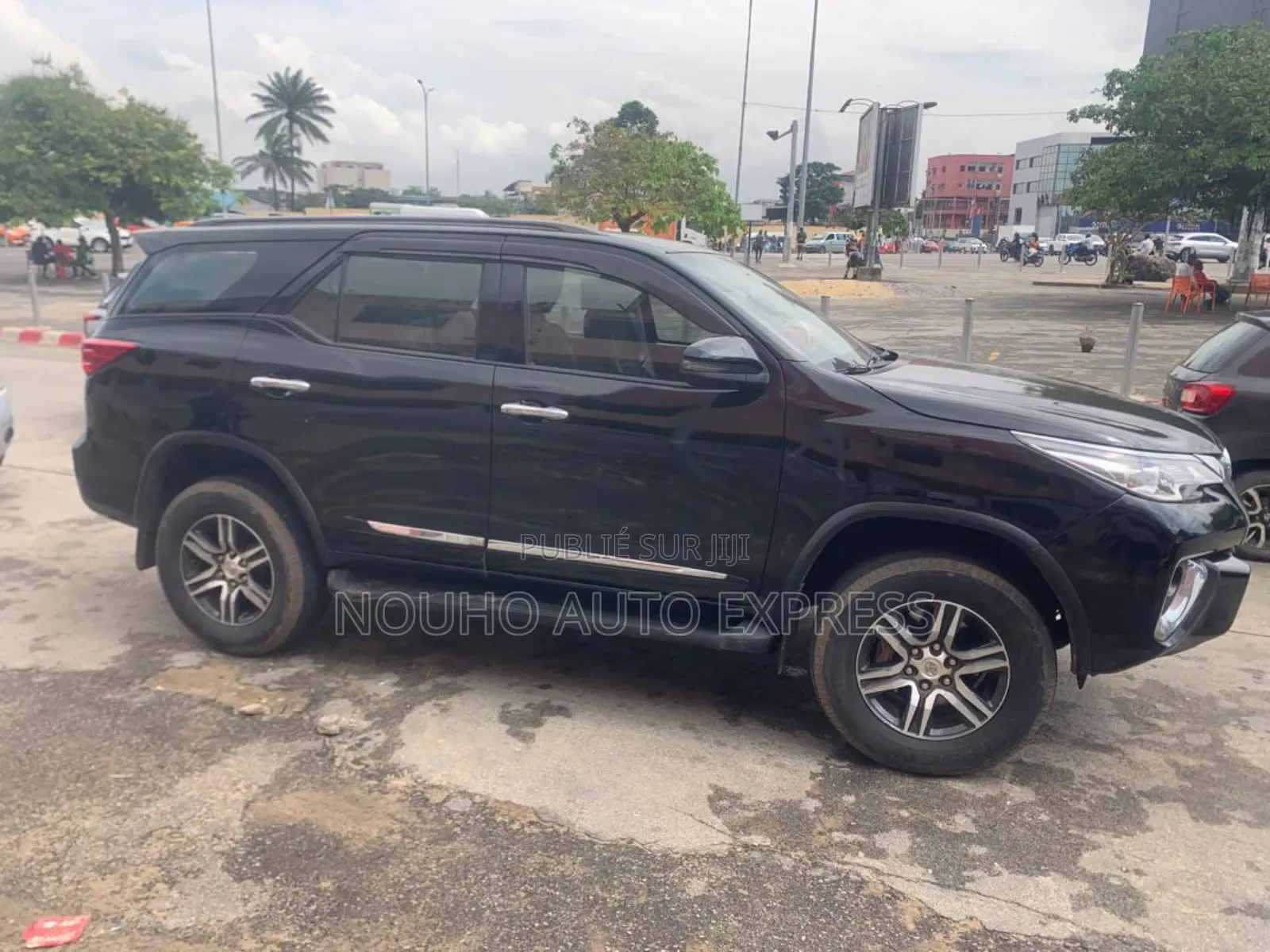 Toyota Fortuner 2020 Black