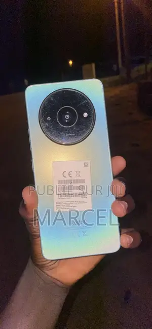 Photo - Mobile Phone 64 GB Vert