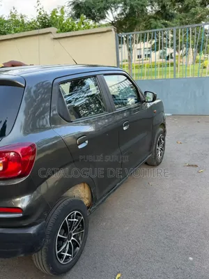 Suzuki S-Presso 2023 Gris