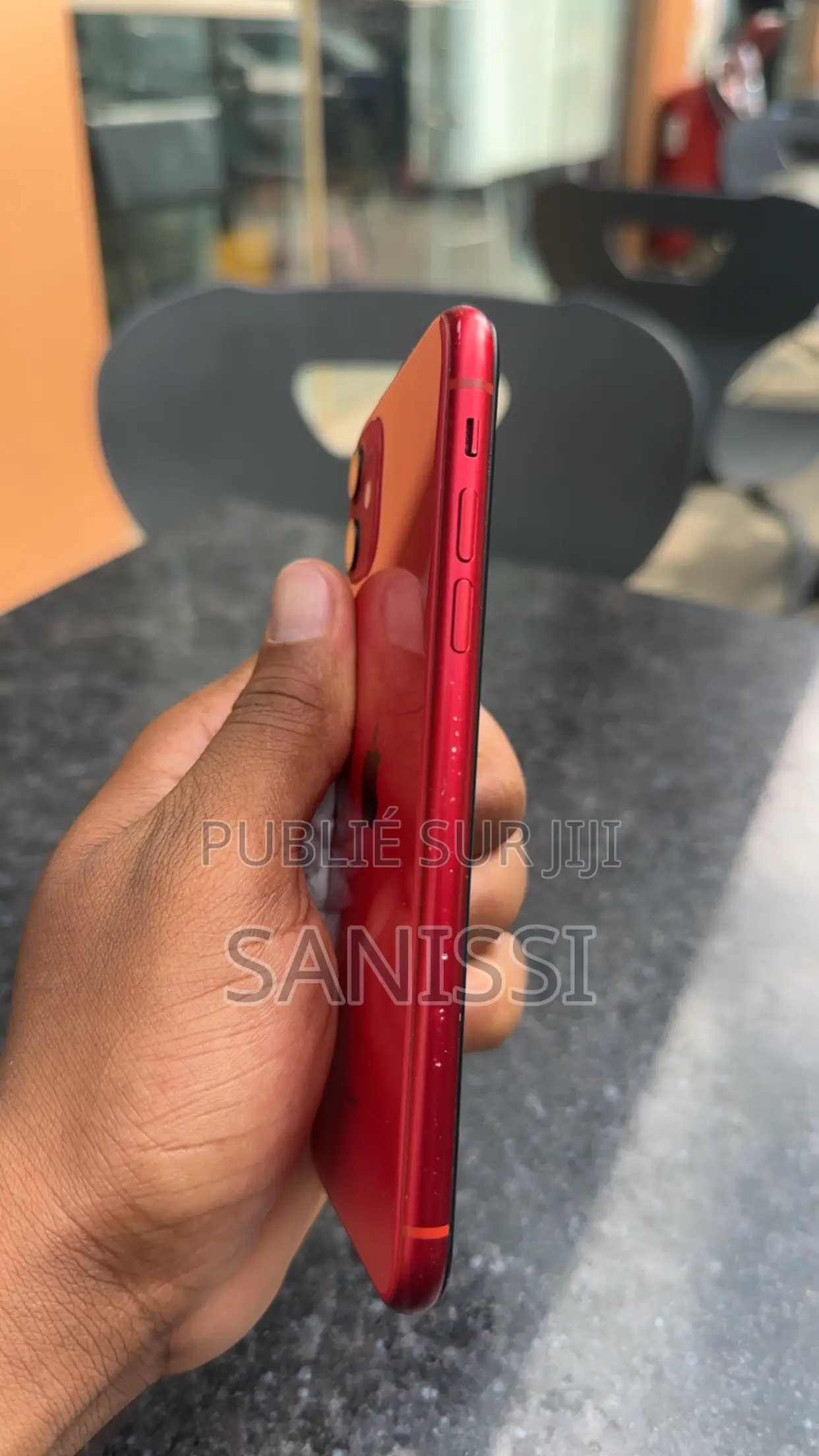 Apple iPhone 11 64 GB Rouge