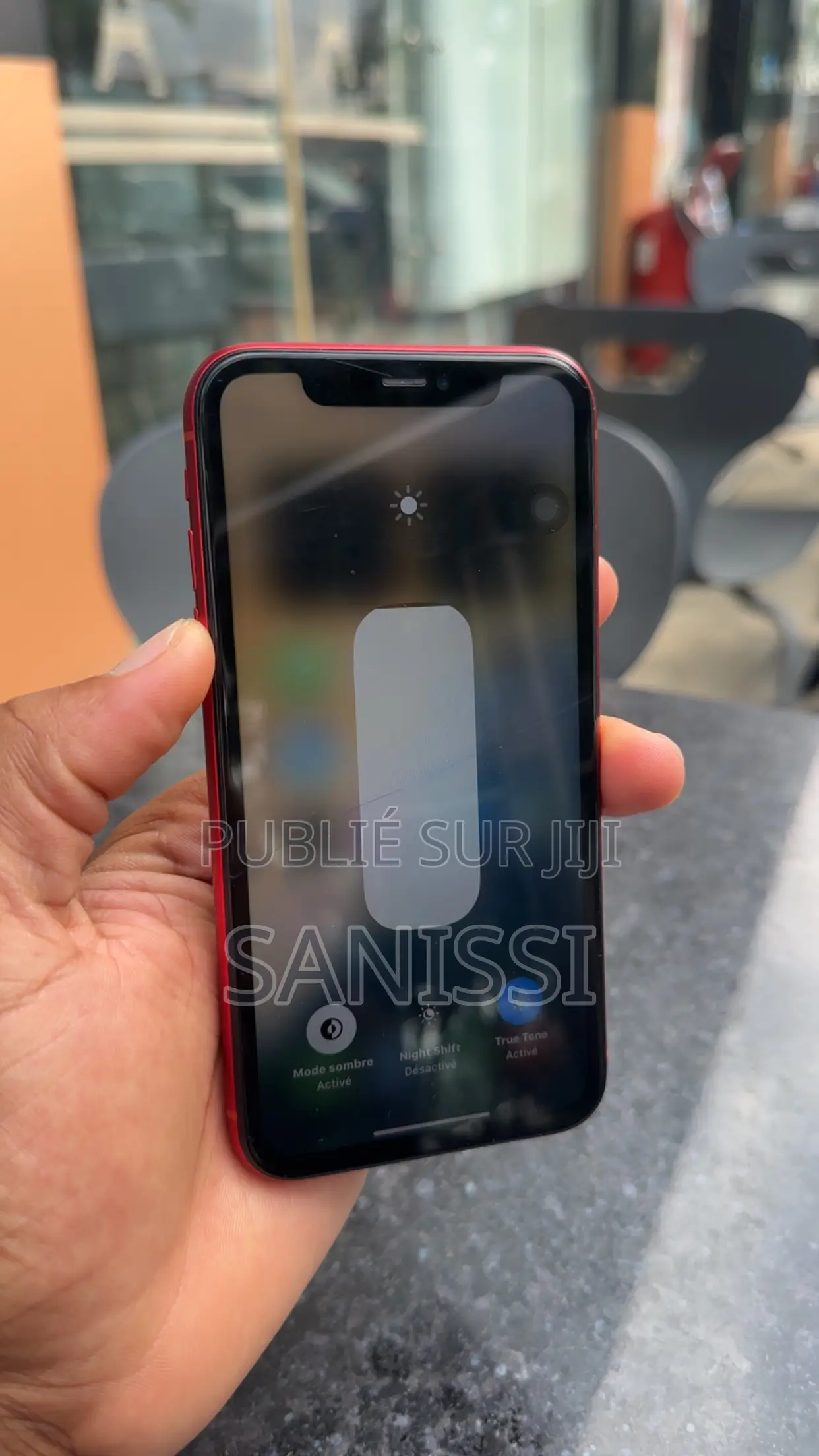 Apple iPhone 11 64 GB Rouge