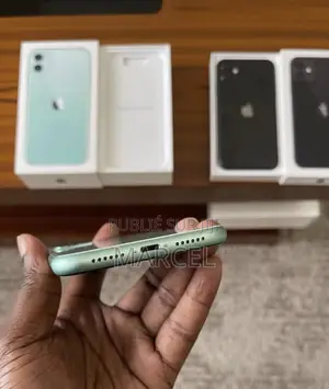 Apple iPhone 11 128 GB Vert