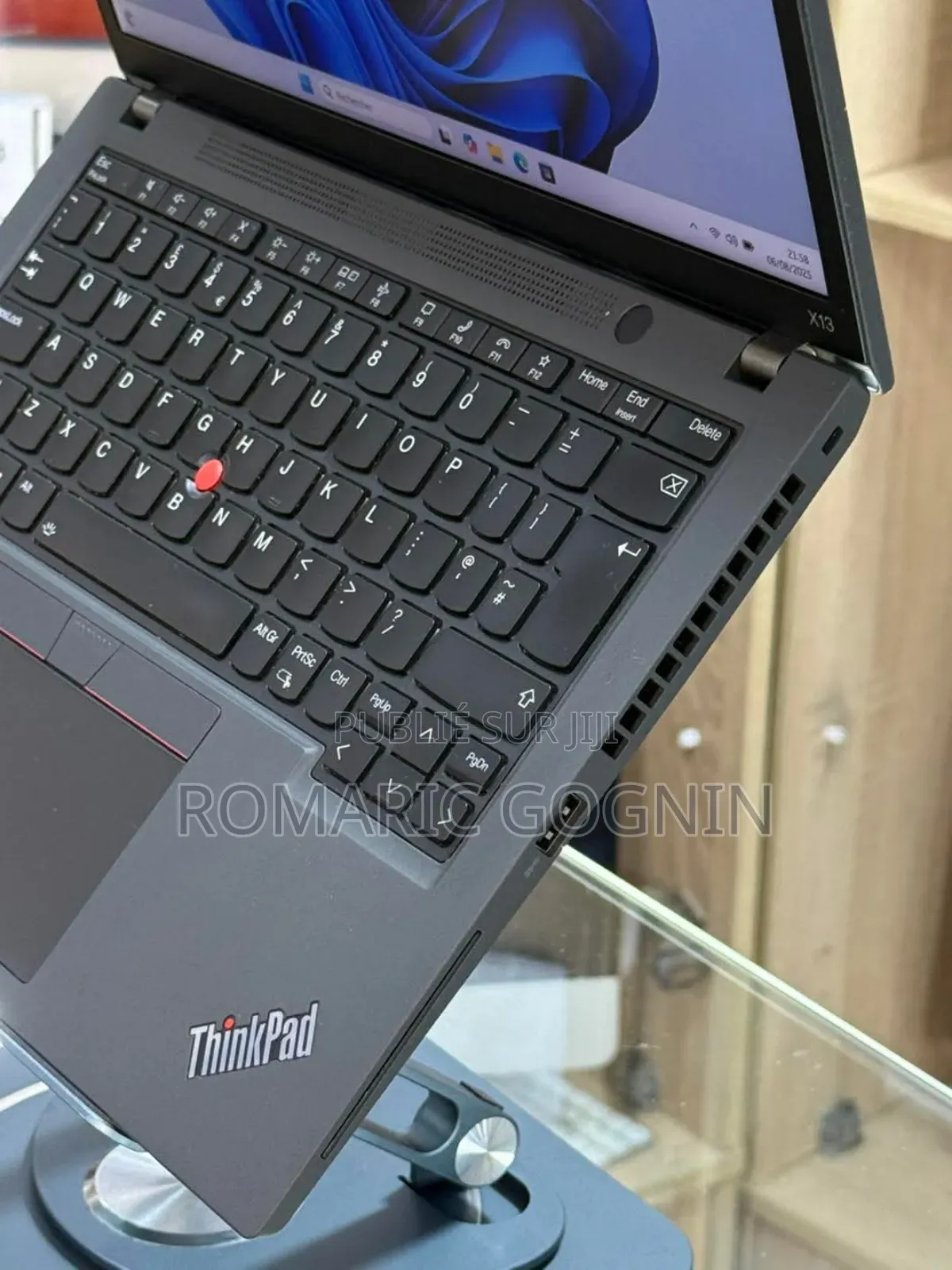 New Lenovo Thinkpad X13 Yoga 8GB Intel Core I5 SSD 256GB