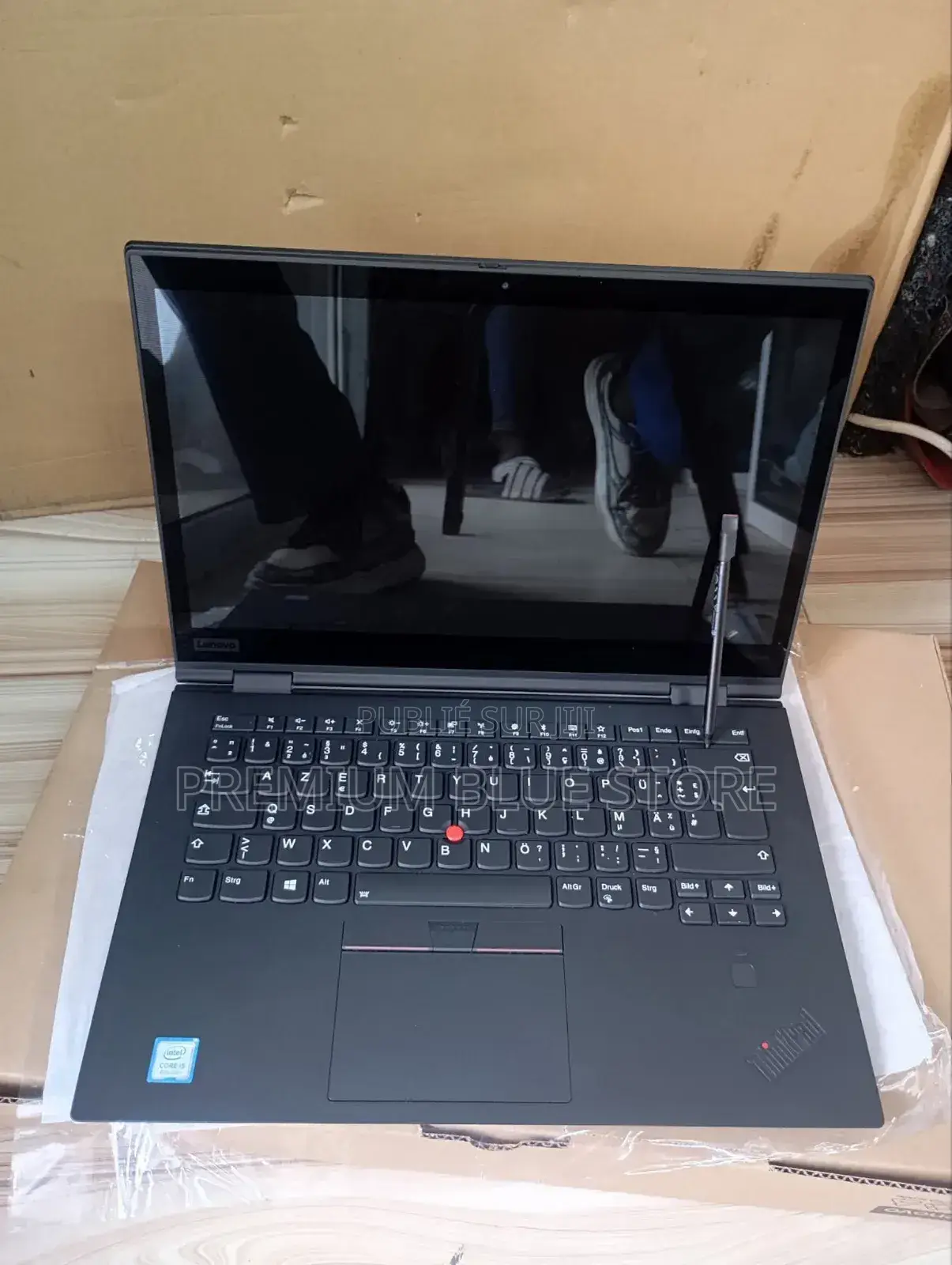 Neuf Lenovo Thinkpad X1 Yoga 8GB Intel Core I5 SSD 512GB