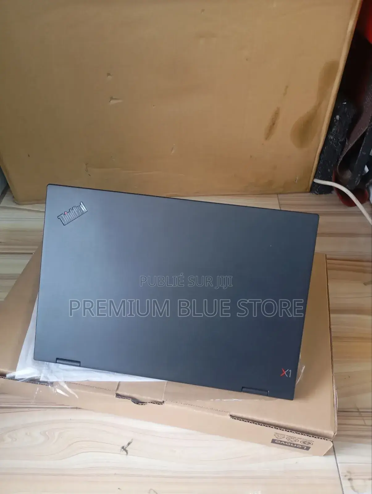 Neuf Lenovo Thinkpad X1 Yoga 8GB Intel Core I5 SSD 512GB