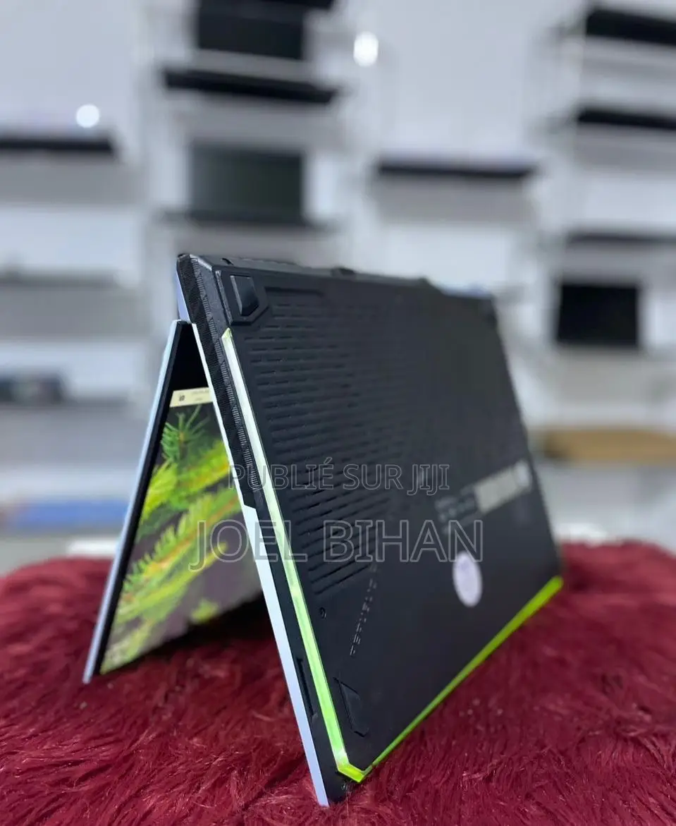 New Asus ROG STRIX GD30CI 16GB Intel Core I5 SSD 512GB