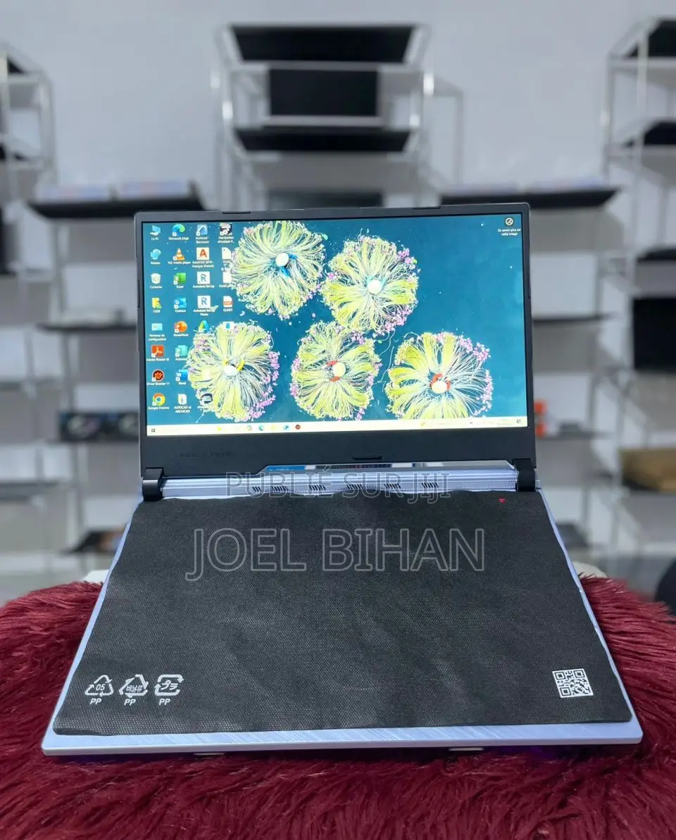 New Asus ROG STRIX GD30CI 16GB Intel Core I5 SSD 512GB