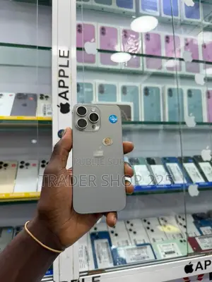 New Apple iPhone 15 Pro Max 256 GB Argenté