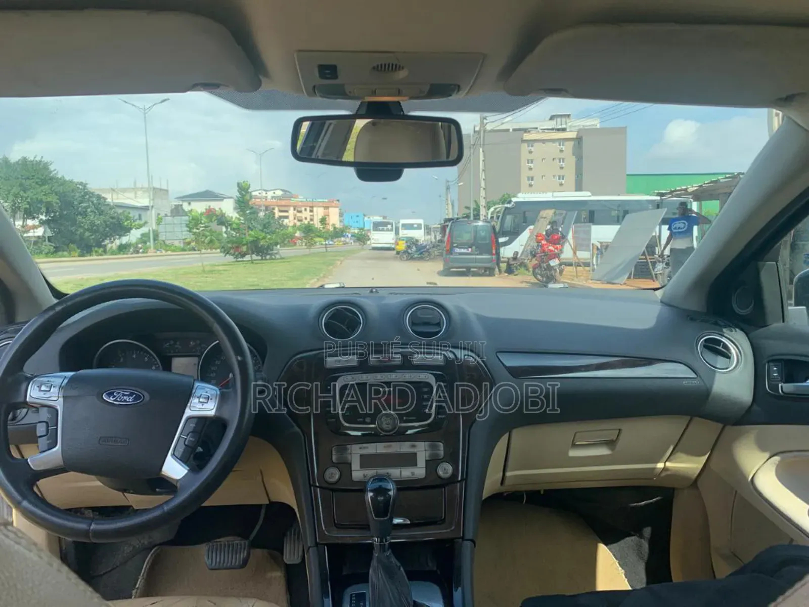 Ford Mondeo 2.0 Ambiente Automatic 2010 Black