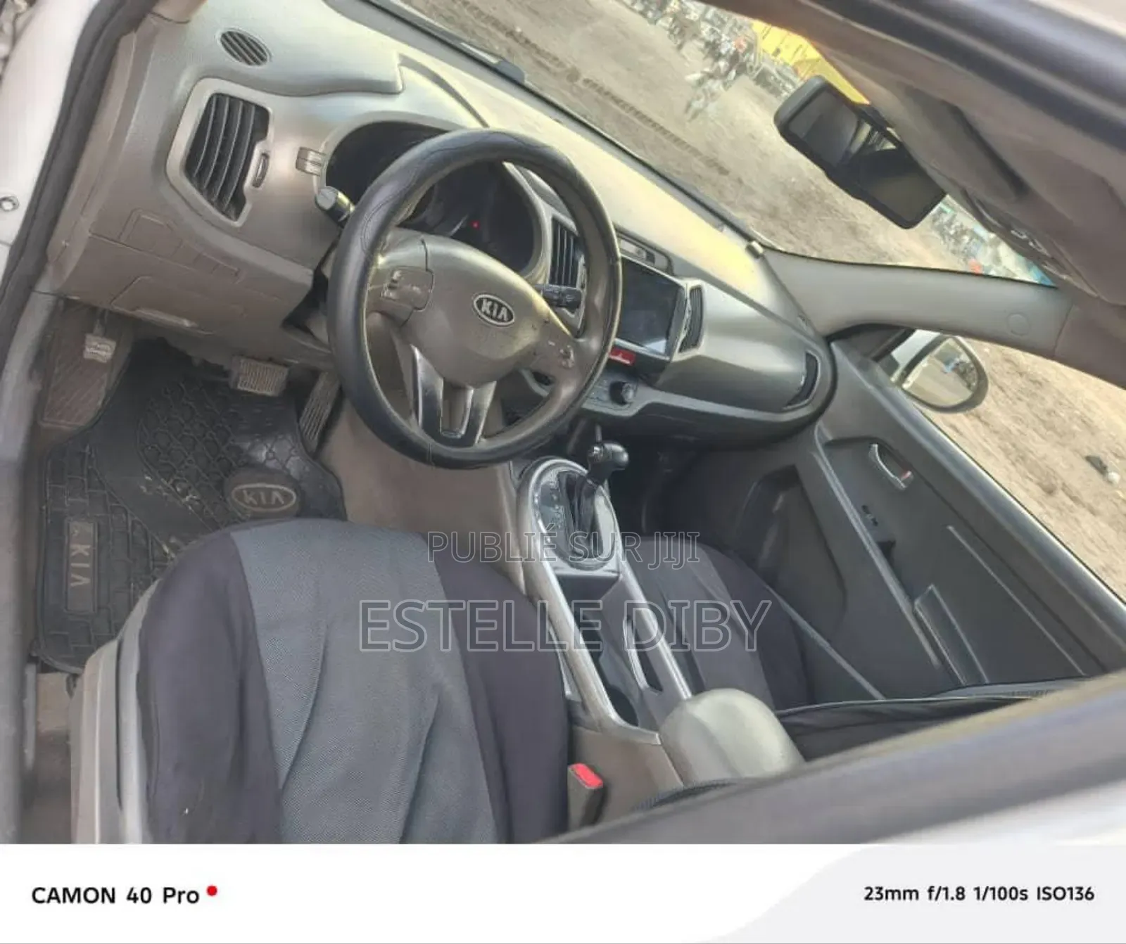 Kia Sportage 2012 Blanc cassé