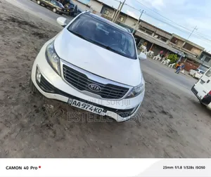 Kia Sportage 2012 Blanc cassé
