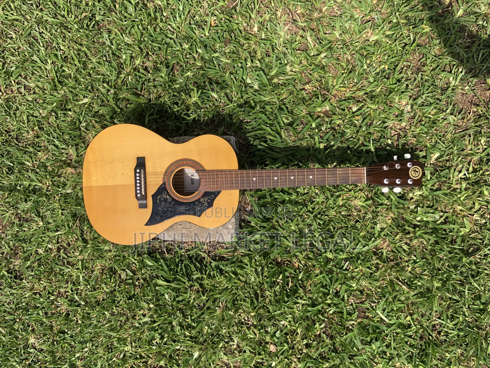 Guitare Acoustique Bonne Qualité