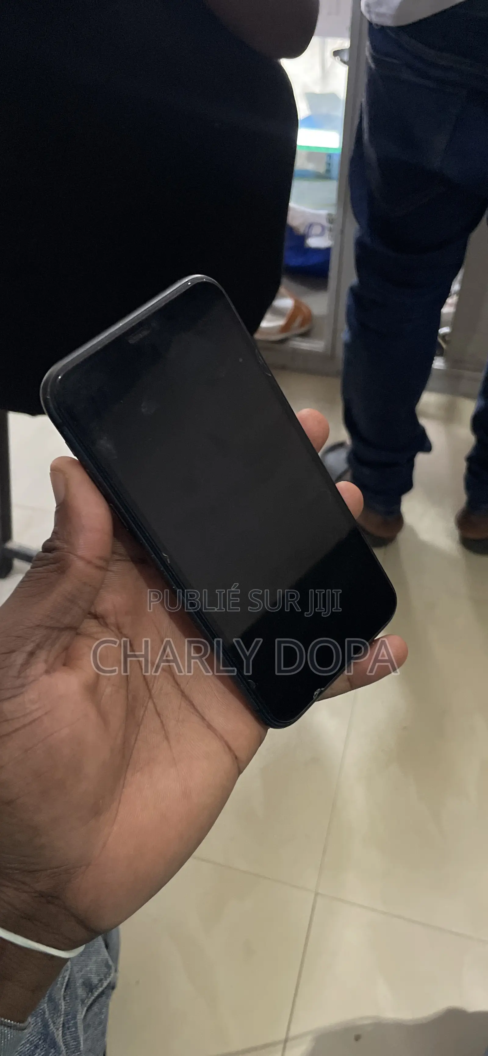 Apple iPhone 11 64 GB Black