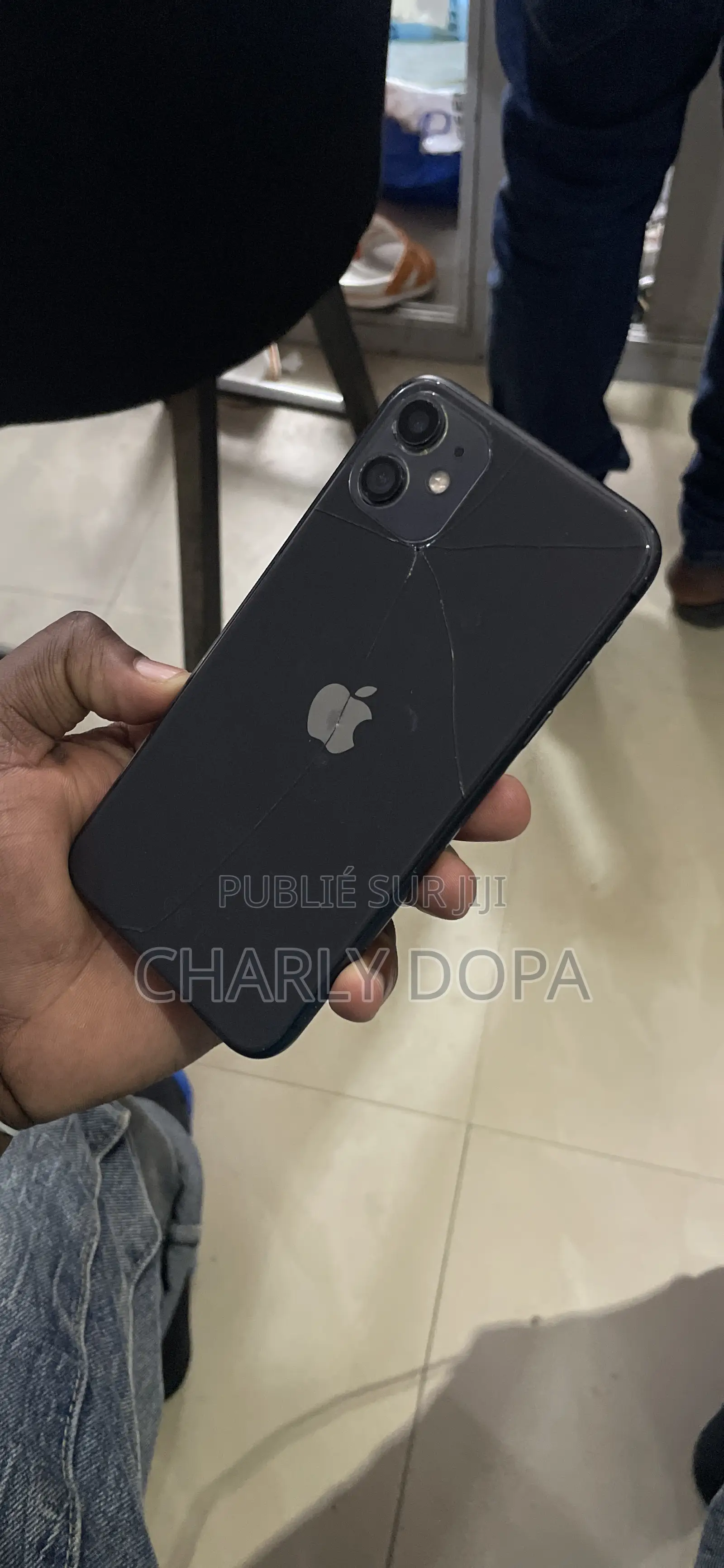 Apple iPhone 11 64 GB Black