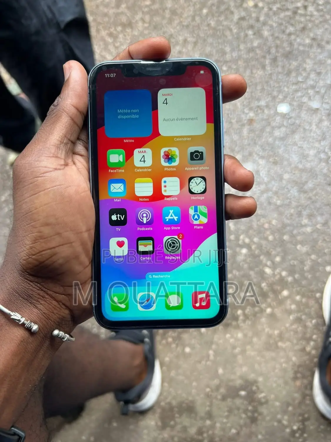 New Apple iPhone XR 64 GB Blue