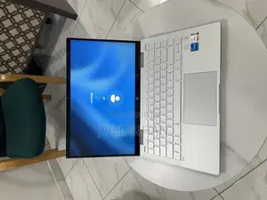 Photo - New Ordinateur Portable HP Pavilion 14z 8GB Intel Core I5 SSD 512GB