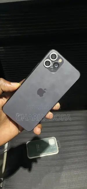 Apple iPhone 11 Pro 64 GB Vert