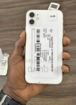 Photo - Apple iPhone 11 64 GB Blanc