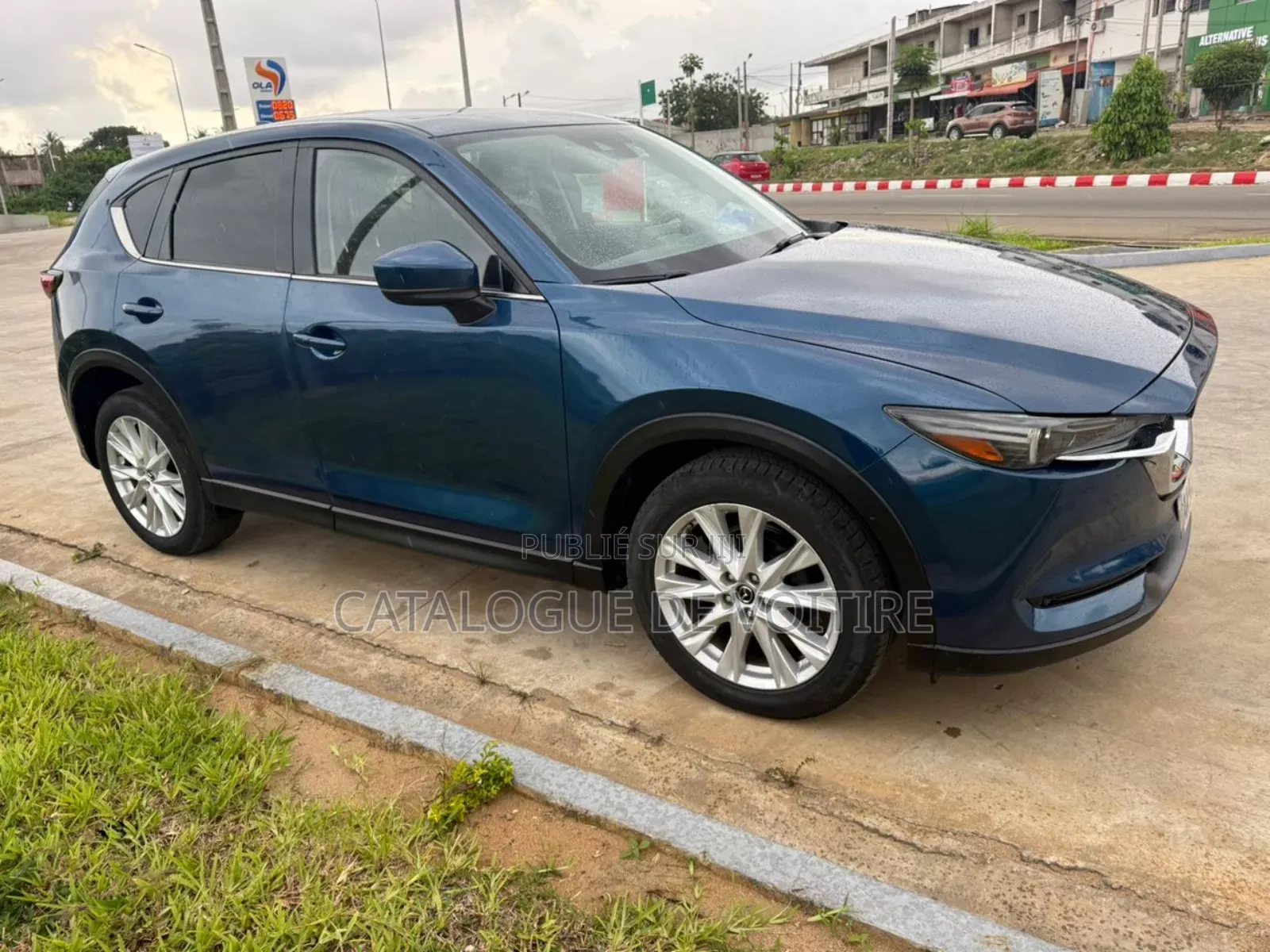Mazda CX-5 2020 Blue