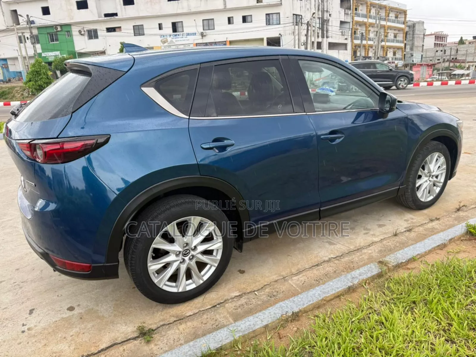 Mazda CX-5 2020 Blue