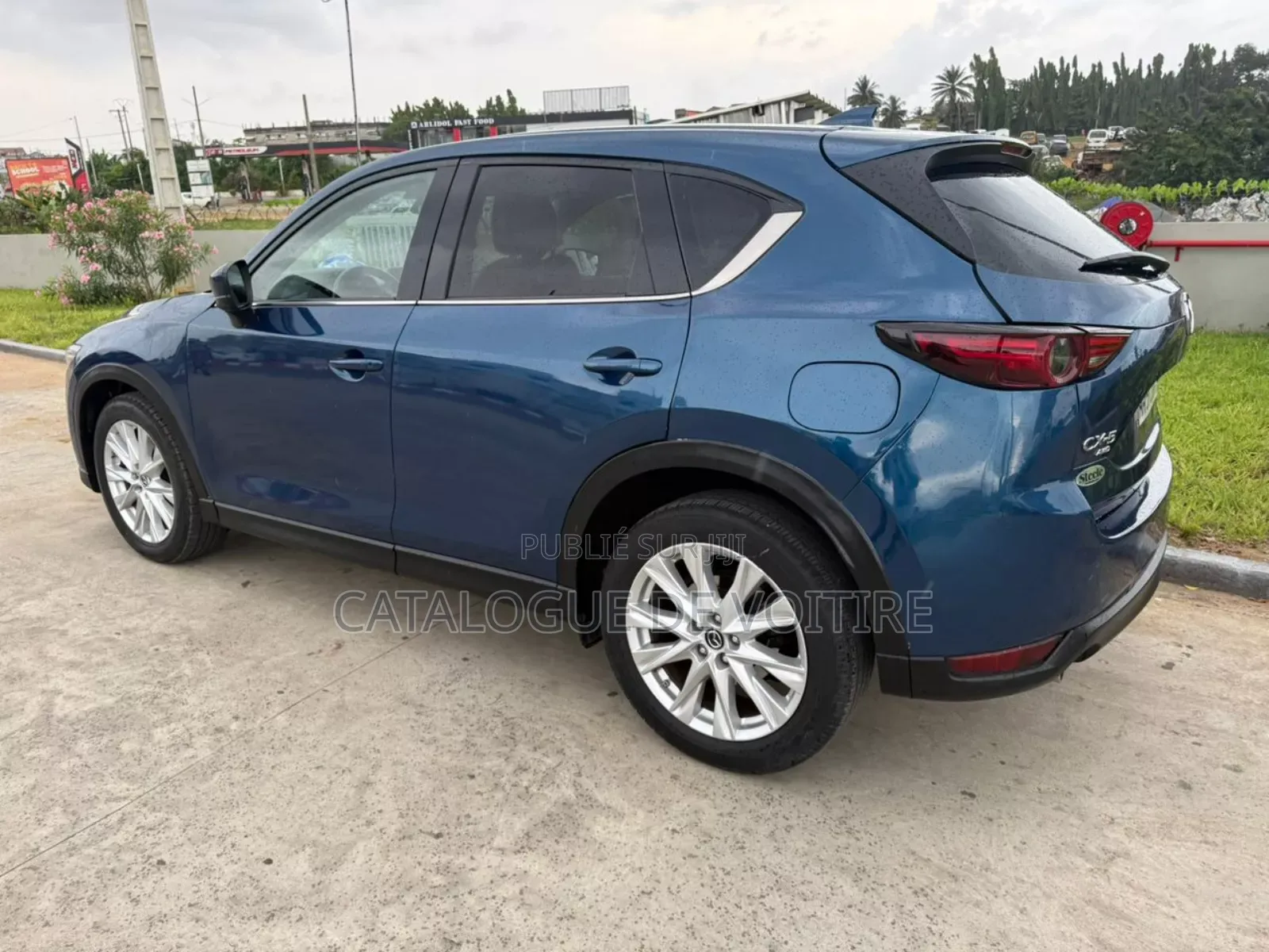Mazda CX-5 2020 Blue