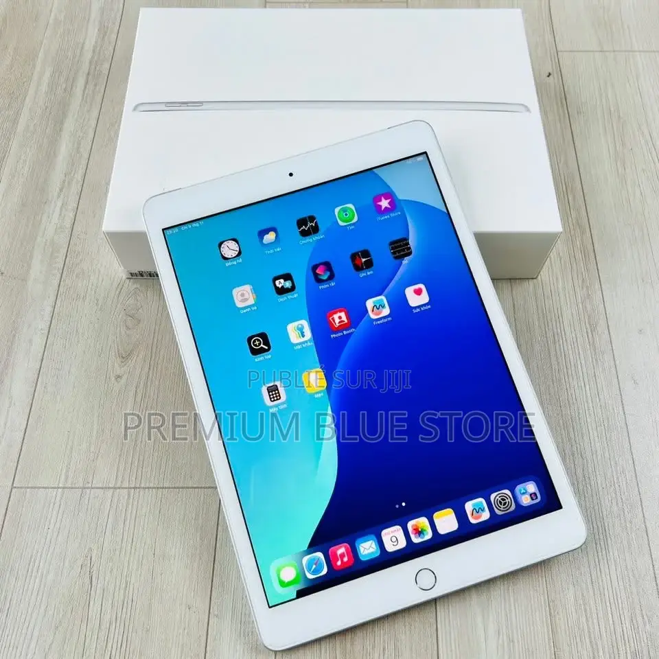 Neuf Apple iPad 9.7 256 GO