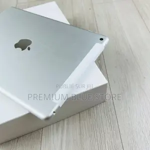 Neuf Apple iPad 9.7 256 GO