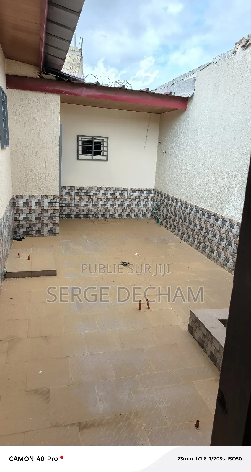 05pieces 250milles Villa Basse À Bingerville