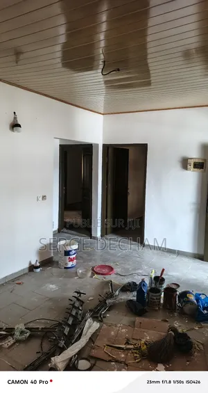 Villa 04pieces 170milles Disponible À Bingerville