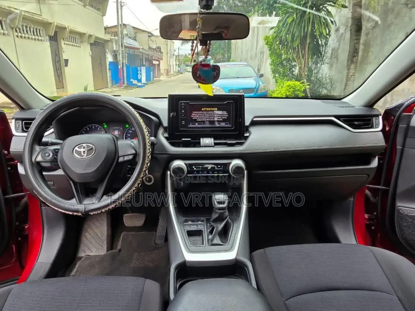 Toyota RAV4 Limited FWD 2020 Rouge