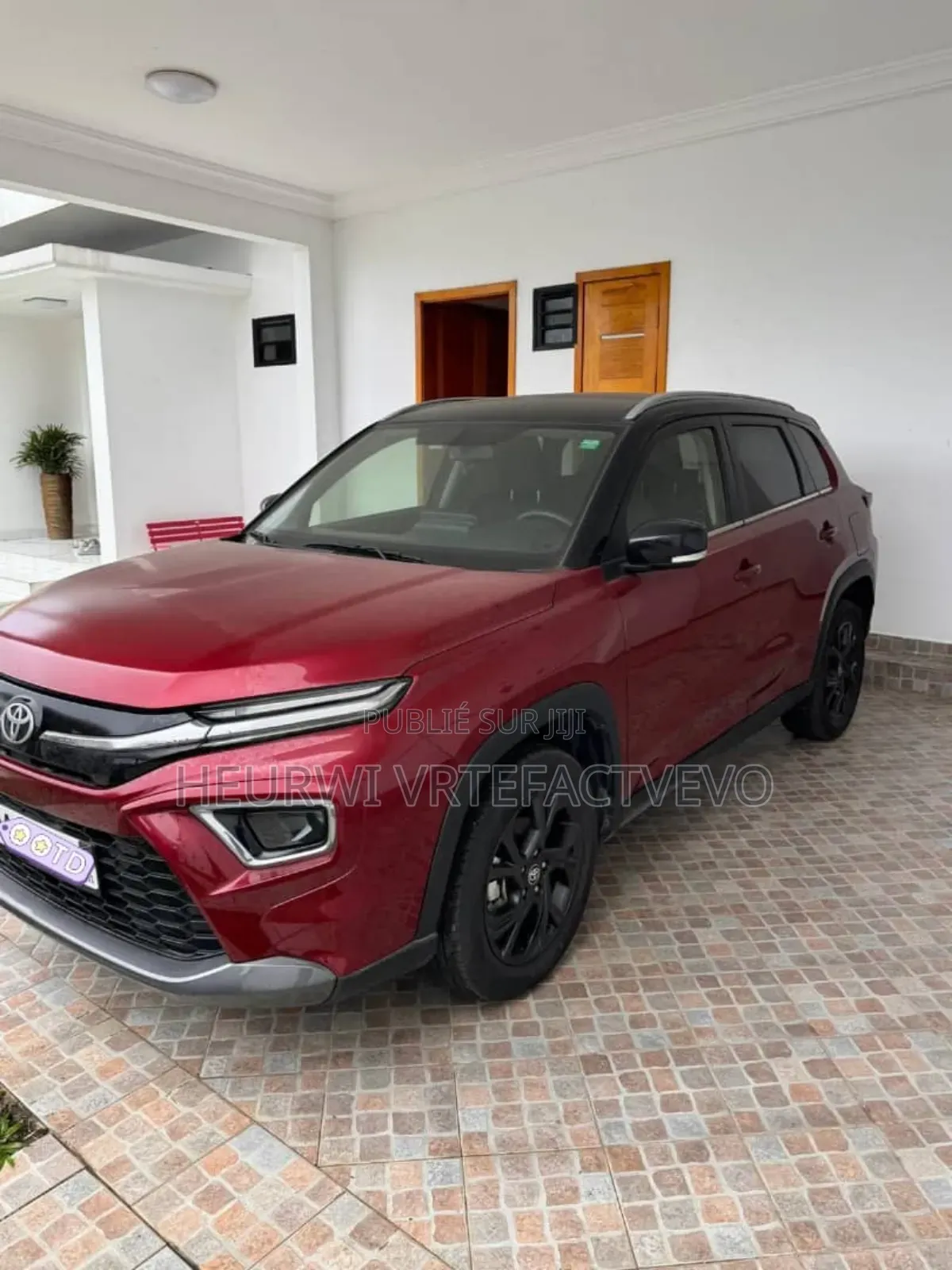 Toyota RAV4 Limited FWD 2020 Rouge