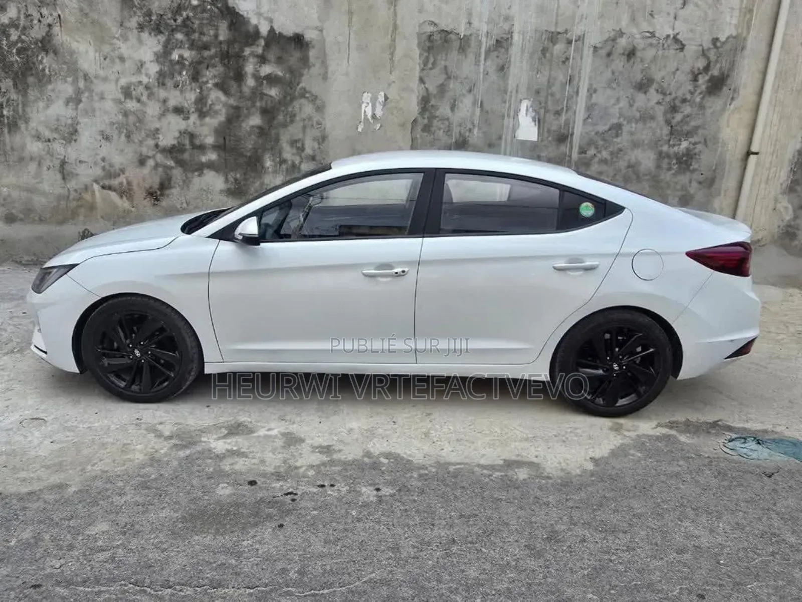 Hyundai Avante 2019 Blanc