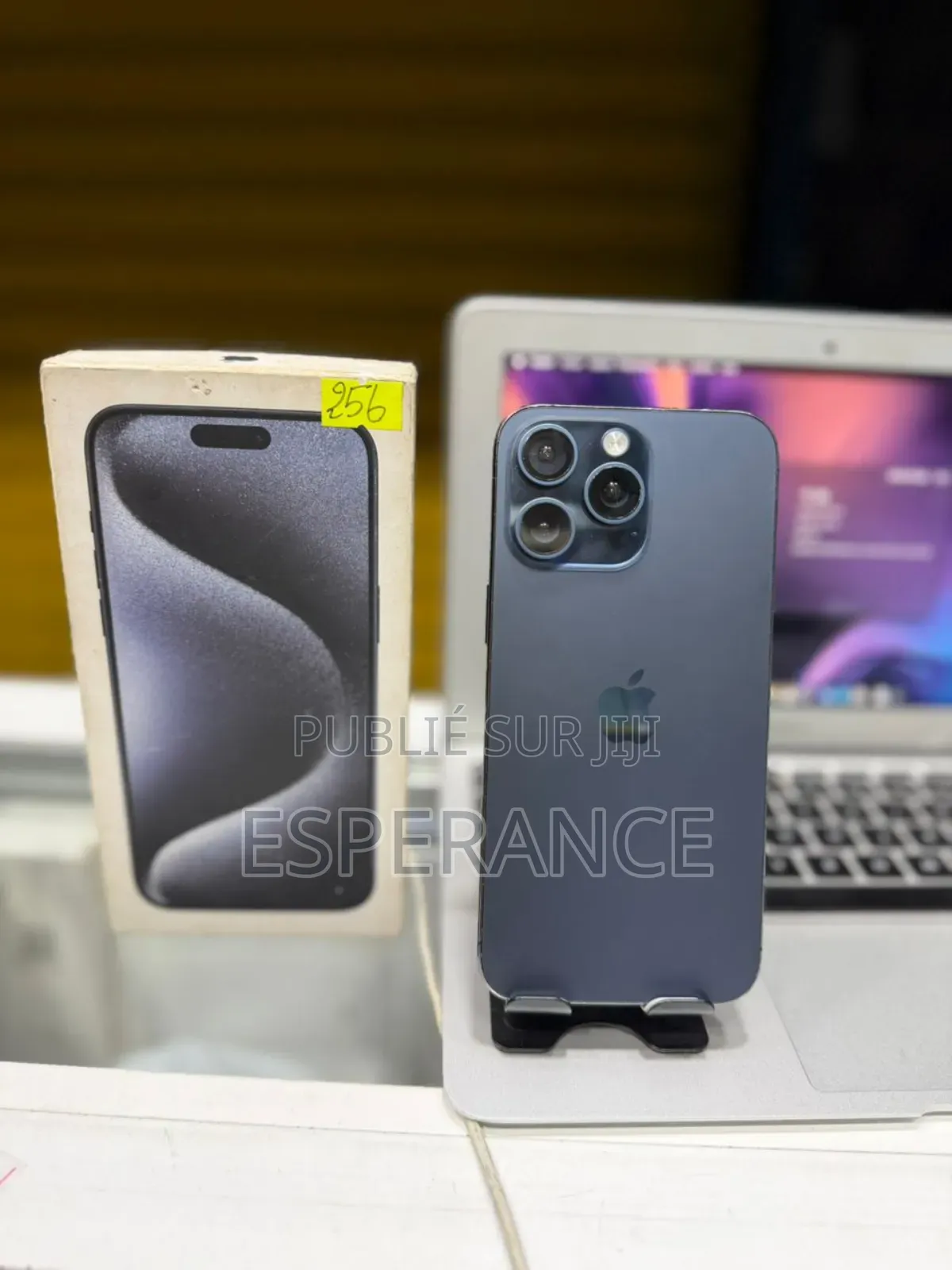 Apple iPhone 15 Pro Max 256 GB Gris